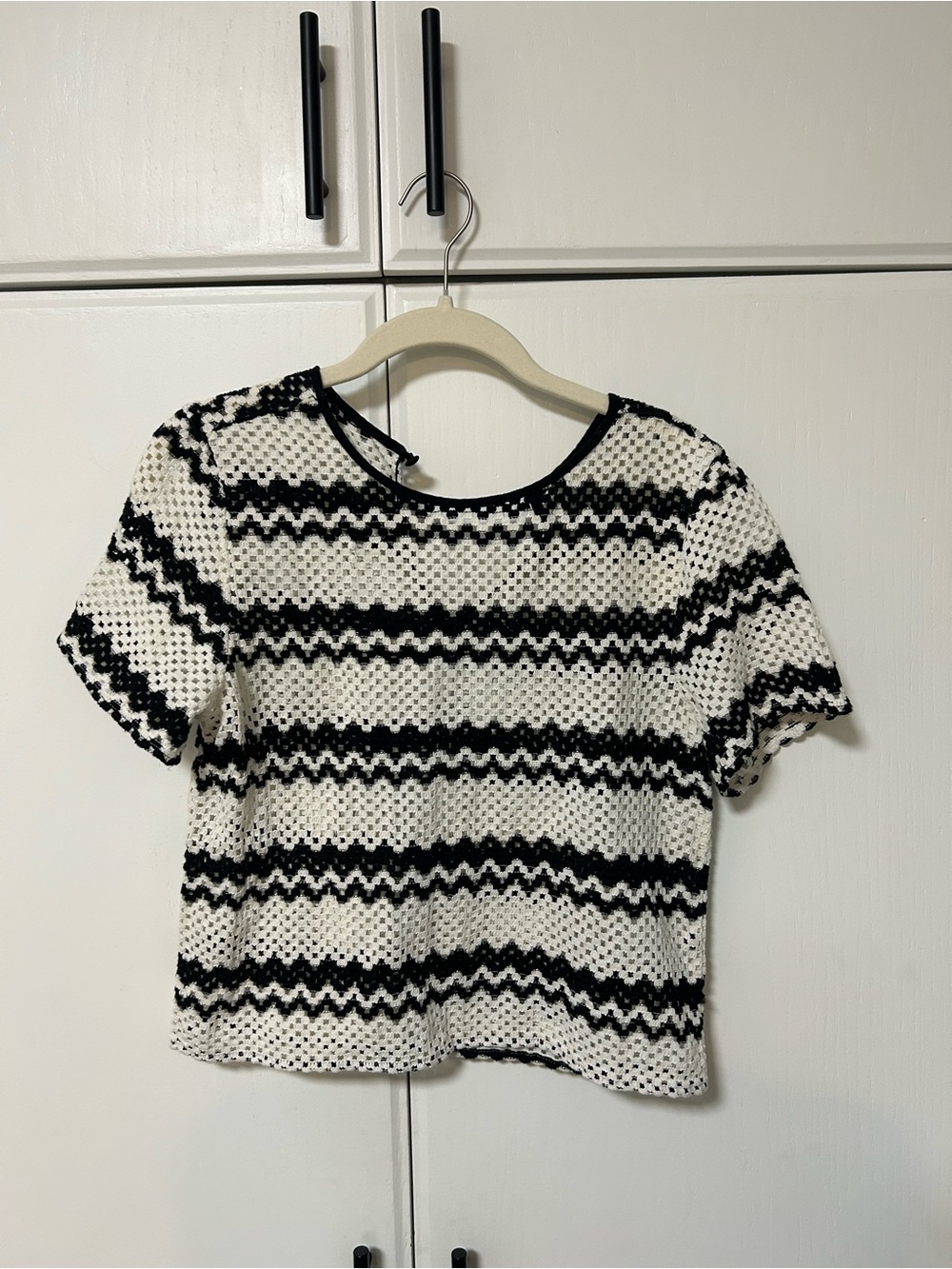 Evereve Black & White Striped Crochet Short Sleeve Top